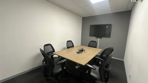 WhatsApp Image 2025-11-12 at 10.04.01.